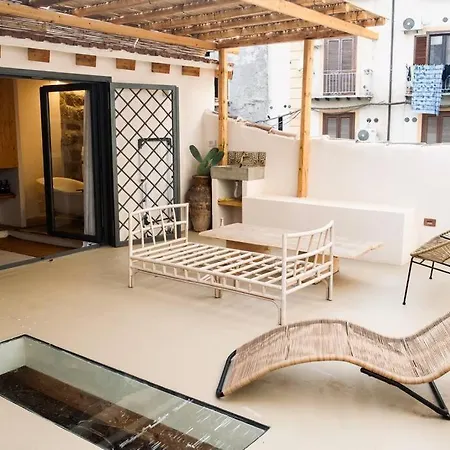 Duplex Townhouse With Gigantic Terrace וילה פלרמו