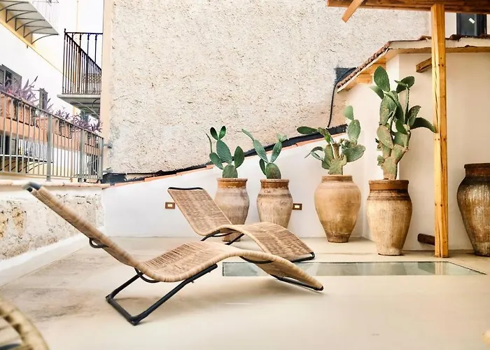 Duplex Townhouse With Gigantic Terrace Villa *